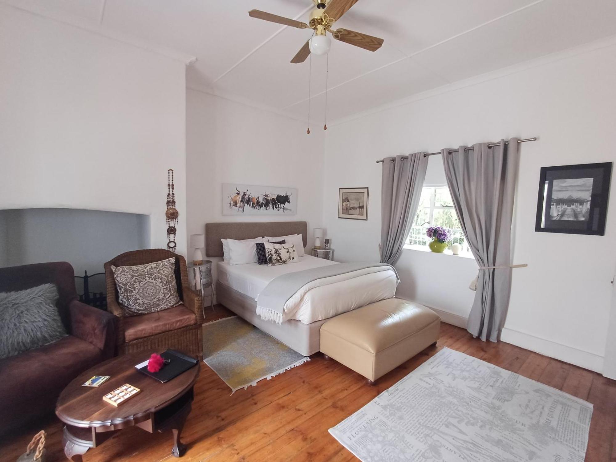 Hotel 86 On Jubilee Oudtshoorn Habitación foto